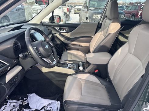 Used 2023 Subaru Forester Limited image 10