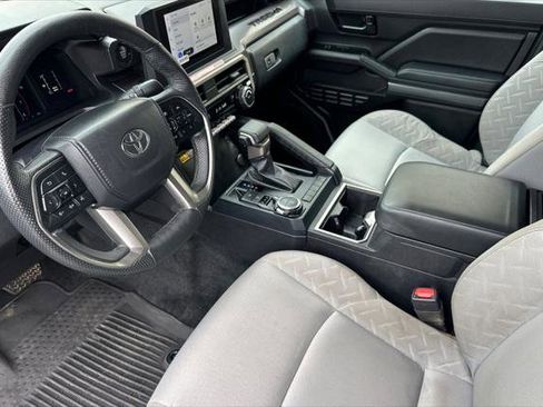 Certified 2025 Toyota Tacoma SR5 image 11