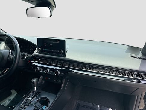 Certified 2023 Honda Civic Sport image 31