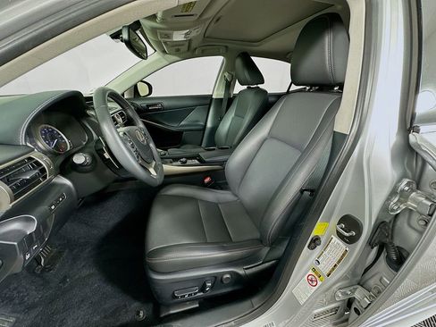 Used 2014 Lexus IS 350 w/ Navigation Package RWD image 21