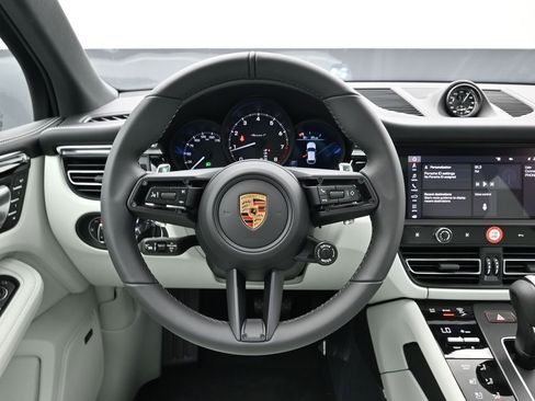 New 2026 Porsche Macan Turbo image 20