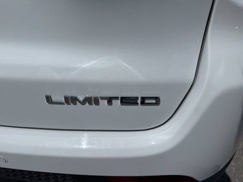 Used 2025 Jeep Compass Limited AWD/4WD image 12