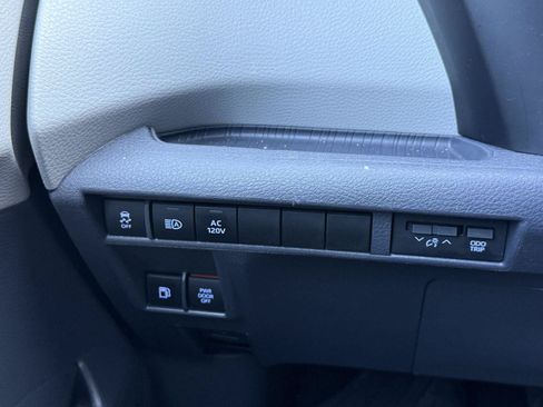 Used 2023 Toyota Sienna XLE w/ XLE Plus Package AWD/4WD image 22