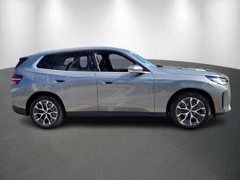 New 2025 BMW X3 xDrive30i w/ Convenience Package image 8