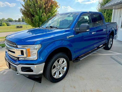 Used 2018 Ford F150 XLT w/ Equipment Group 302A Luxury AWD/4WD image 4