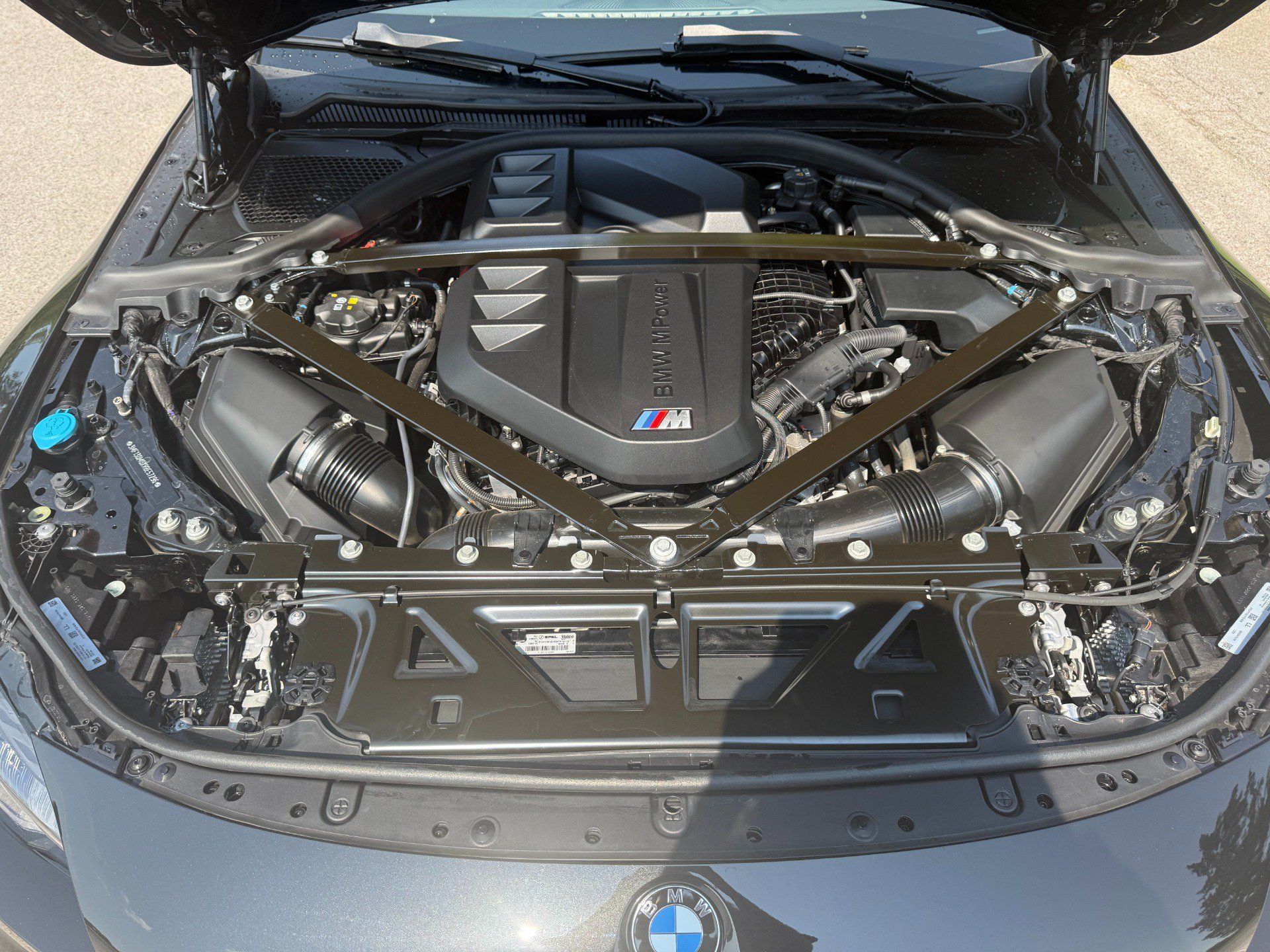 Used 2024 BMW M2 w/ Lighting Package RWD image 32