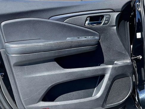 Used 2023 Honda Ridgeline RTL image 18