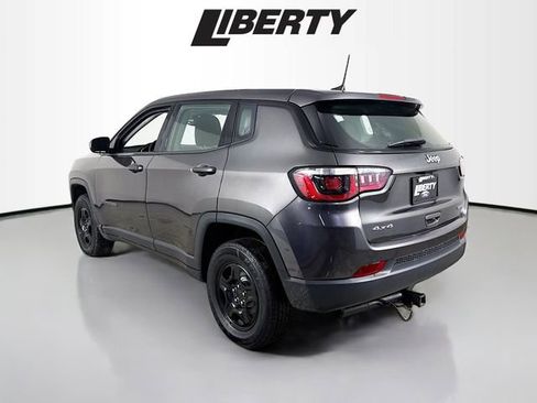 Used 2019 Jeep Compass Sport image 5