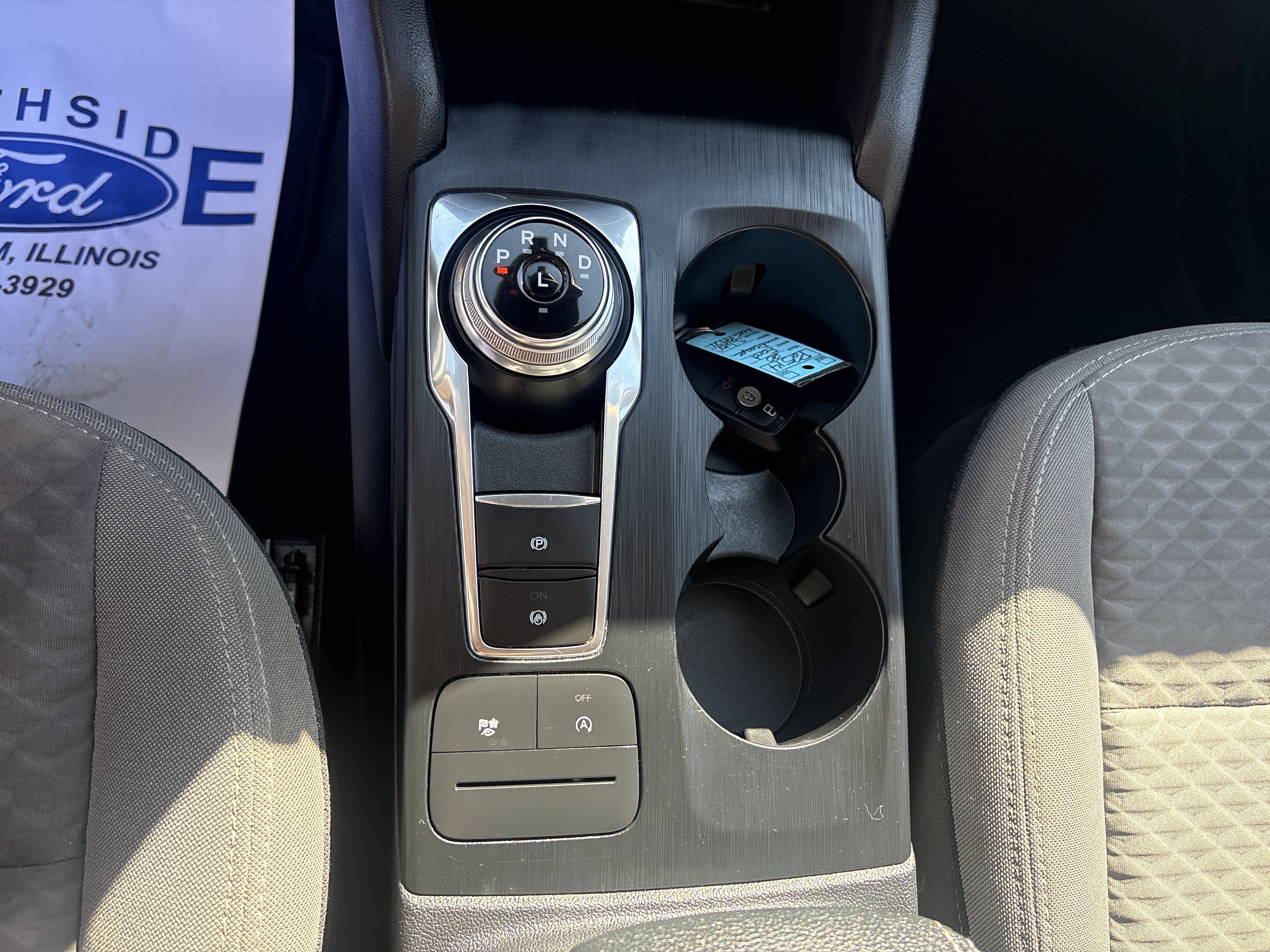 Used 2020 Ford Escape SE FWD image 14