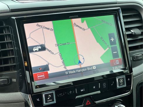 Used 2017 RAM 1500 Express image 5