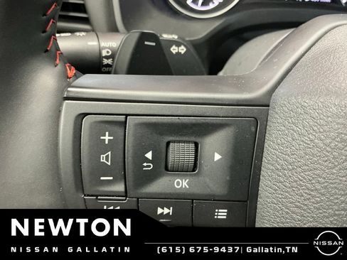 Used 2025 Nissan Rogue SV w/ Rock Creek Premium Package AWD/4WD image 25