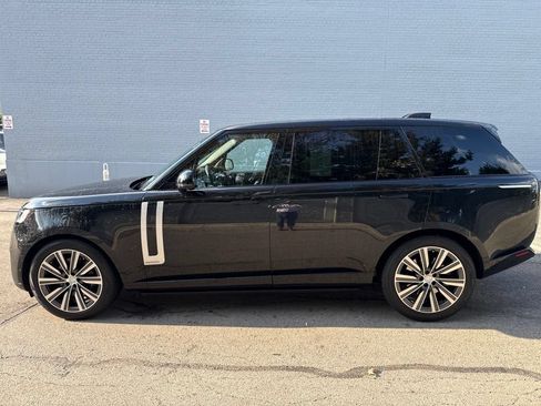Used 2024 Land Rover Range Rover Long Wheelbase Autobiography AWD/4WD image 2