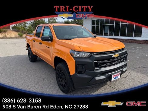 New 2026 Chevrolet Colorado W/T w/ WT Custom Package AWD/4WD image 1