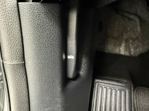 Used 2019 Hyundai Santa Fe SEL FWD image 24