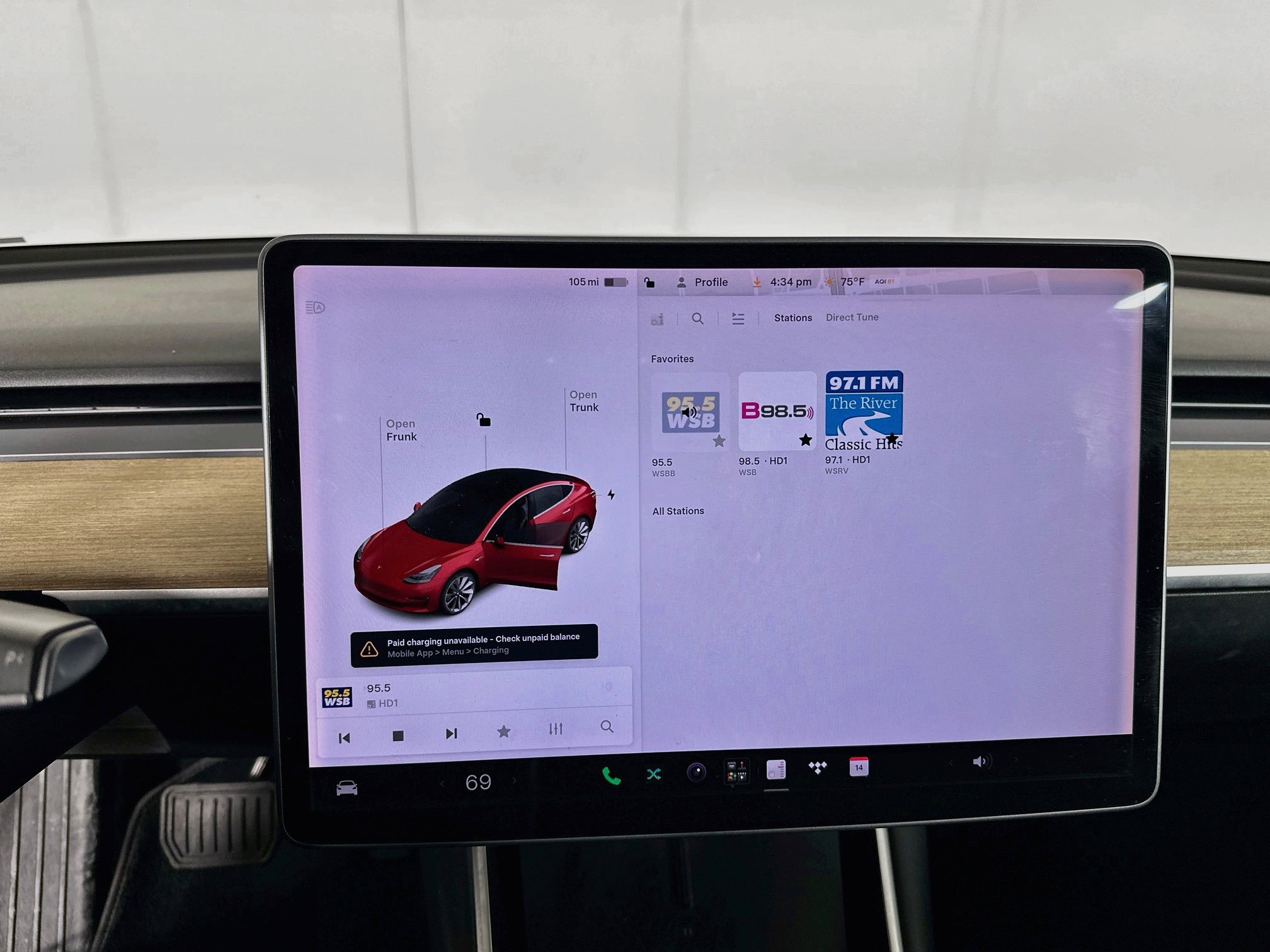 Used 2018 Tesla Model 3 Long Range RWD image 18