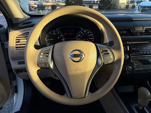 Used 2015 Nissan Altima 2.5 S w/ Power Driver Seat Package image 14