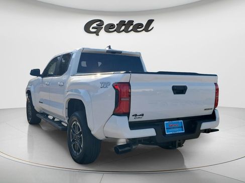 Certified 2025 Toyota Tacoma TRD Sport AWD/4WD image 7