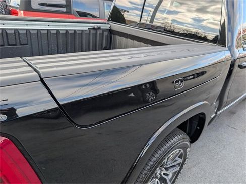 Used 2025 RAM 1500 Limited w/ Trailer Tow Group image 23