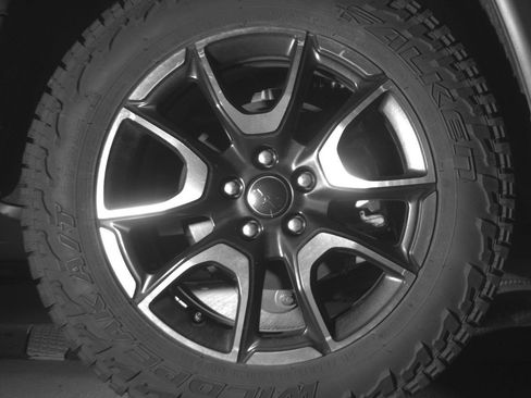 Used 2025 Jeep Compass Trailhawk image 15