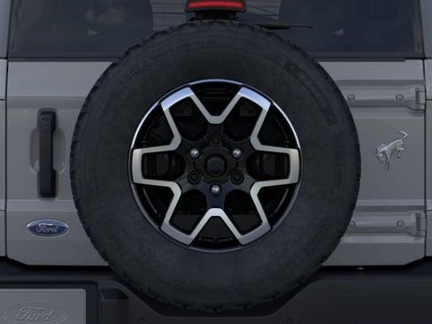 New 2026 Ford Bronco Outer Banks AWD/4WD image 24