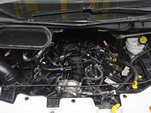 Used 2020 Ford Transit 350 XL image 28