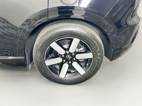 Used 2024 Honda Prologue Touring image 11