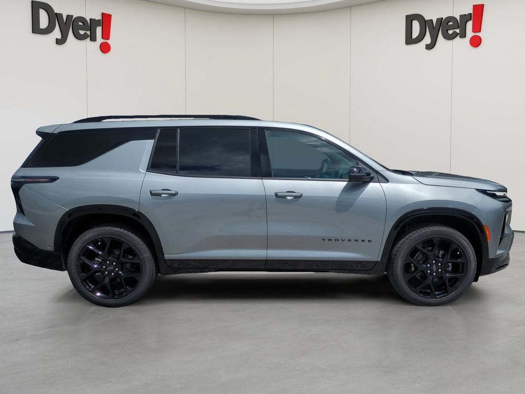 New 2026 Chevrolet Traverse RS FWD image 3