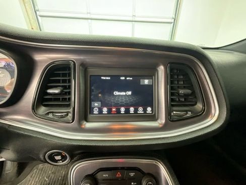 Used 2018 Dodge Challenger SXT w/ Blacktop Package image 4