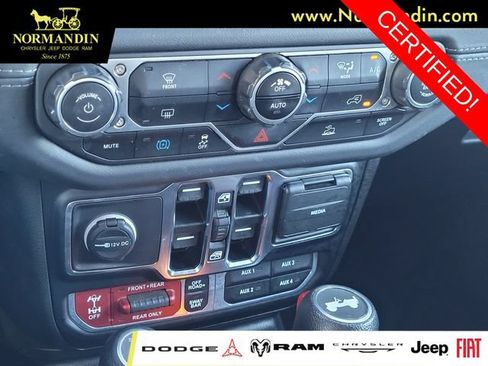 Certified 2024 Jeep Wrangler Unlimited Rubicon 4xe AWD/4WD image 11
