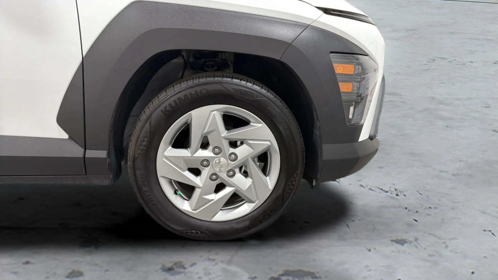Used 2025 Hyundai Kona SE FWD image 9