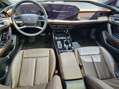 Used 2025 Audi A6 e-tron Prestige AWD/4WD image 23