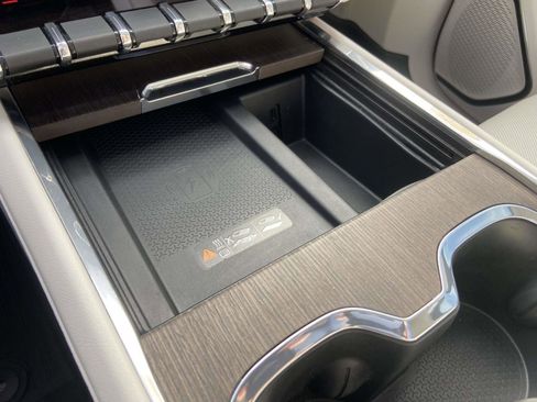 Certified 2024 GMC Acadia Denali w/ Super Cruise Package image 12