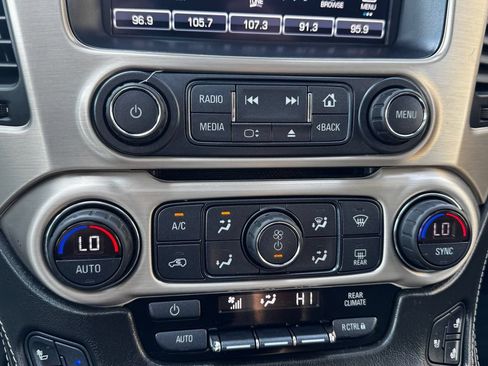 Used 2018 GMC Yukon Denali w/ Denali Ultimate Package AWD/4WD image 19