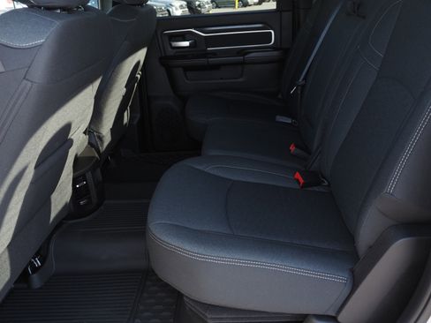 Used 2025 RAM 3500 Big Horn image 14