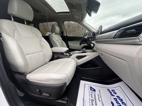 Used 2022 Kia Telluride EX image 35