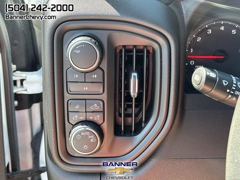 Used 2024 Chevrolet Silverado 2500 Custom w/ Custom Value Package image 19