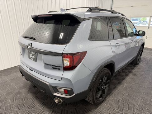 Used 2024 Honda Passport Black Edition image 6