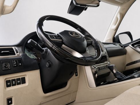 Used 2020 Lexus GX 460 Premium w/ Premium Package AWD/4WD image 30