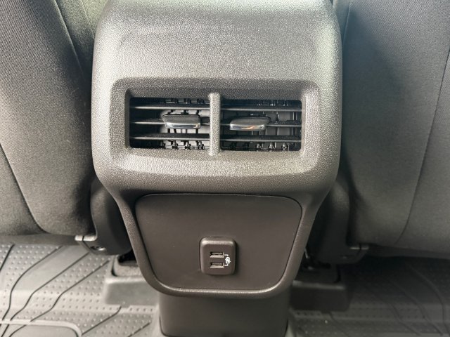 Used 2024 Chevrolet Equinox LT w/ LPO, Floor Liner Package FWD image 15