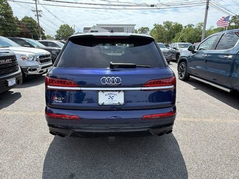 Used 2021 Audi SQ7 Premium Plus w/ Driver Assistance Package AWD/4WD image 6