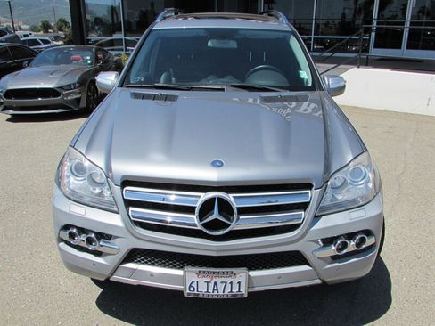 Used 2010 Mercedes-Benz GL 450 4MATIC image 2
