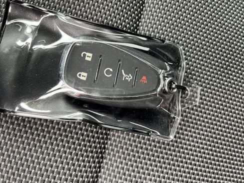 Used 2023 Chevrolet Traverse LT w/ Midnight/Sport Edition image 35