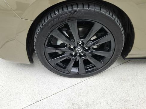 Used 2024 MAZDA MAZDA3 s image 25