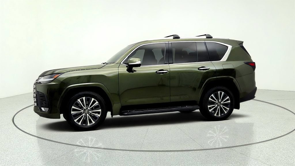 Used 2023 Lexus LX 600 4WD w/ Interior Upgrade Package image 8