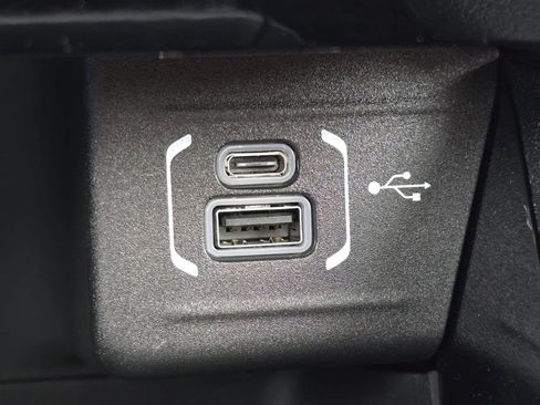 New 2026 Jeep Compass Latitude image 7