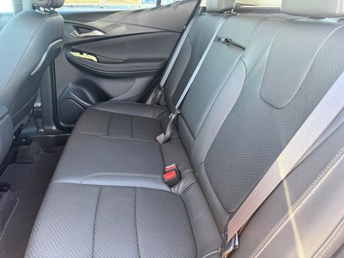 Used 2023 Buick Encore GX Essence w/ Experience Buick Package FWD image 25