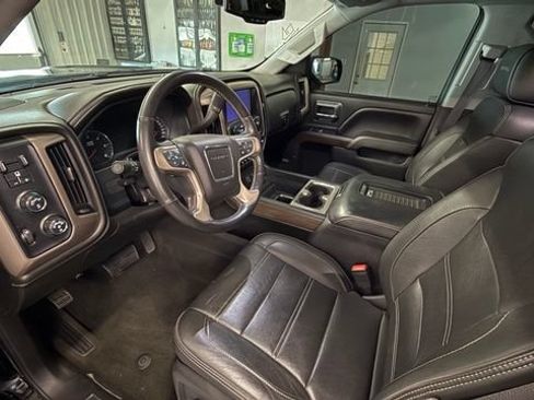 Used 2017 GMC Sierra 1500 Denali w/ Denali Ultimate Package AWD/4WD image 12