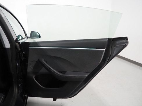 Used 2025 Tesla Model 3 Long Range RWD image 65