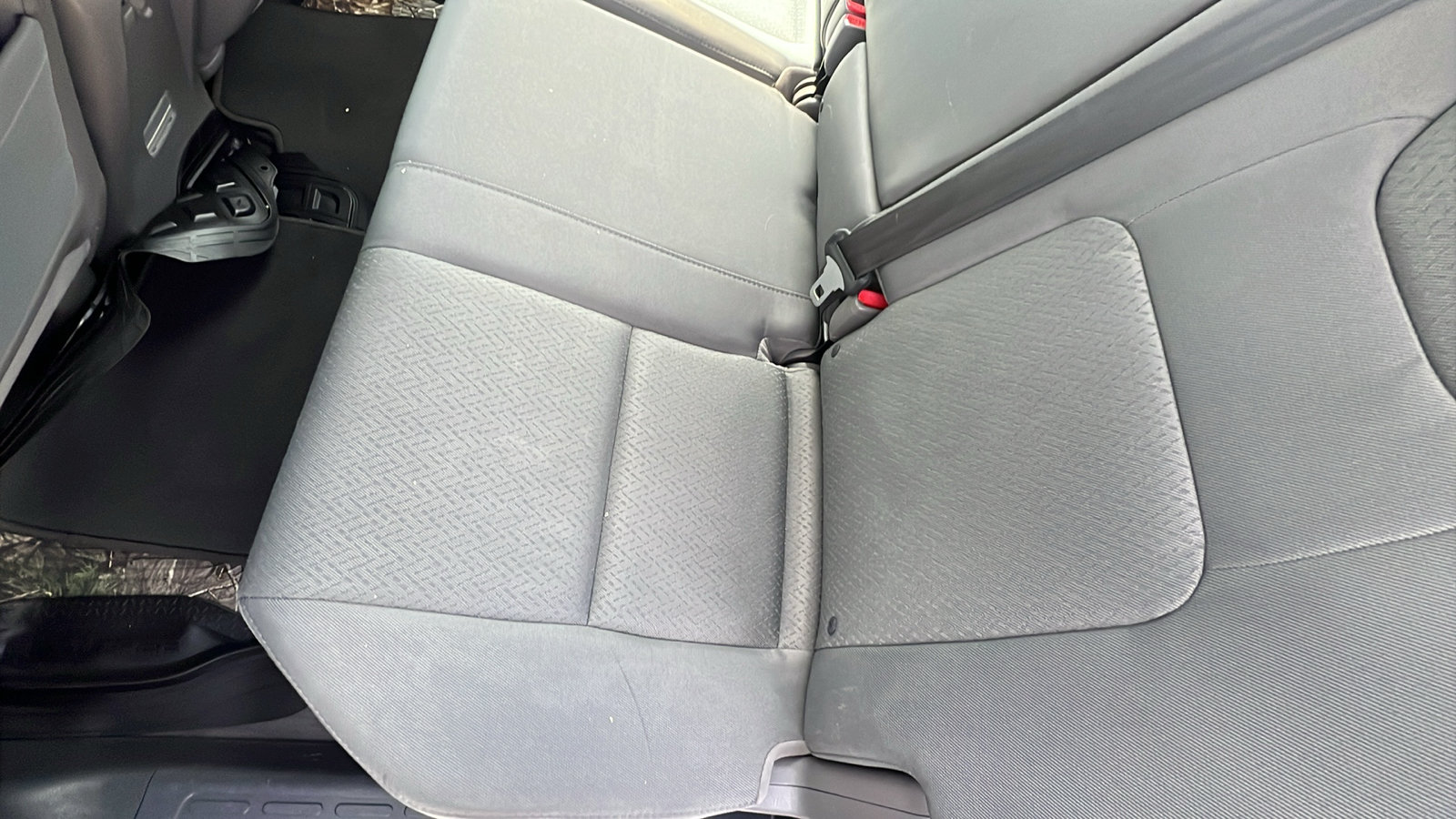 Used 2010 Honda Ridgeline RT image 16