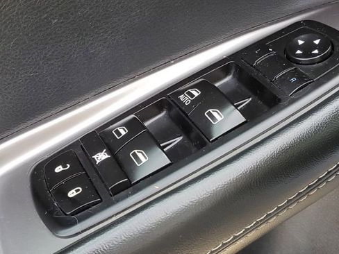 Used 2015 Dodge Journey Crossroad w/ Flexible Seating Group image 24